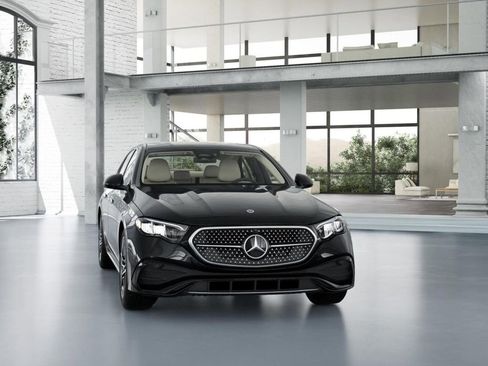 New 2026 Mercedes-Benz E 350 4MATIC Sedan image 8