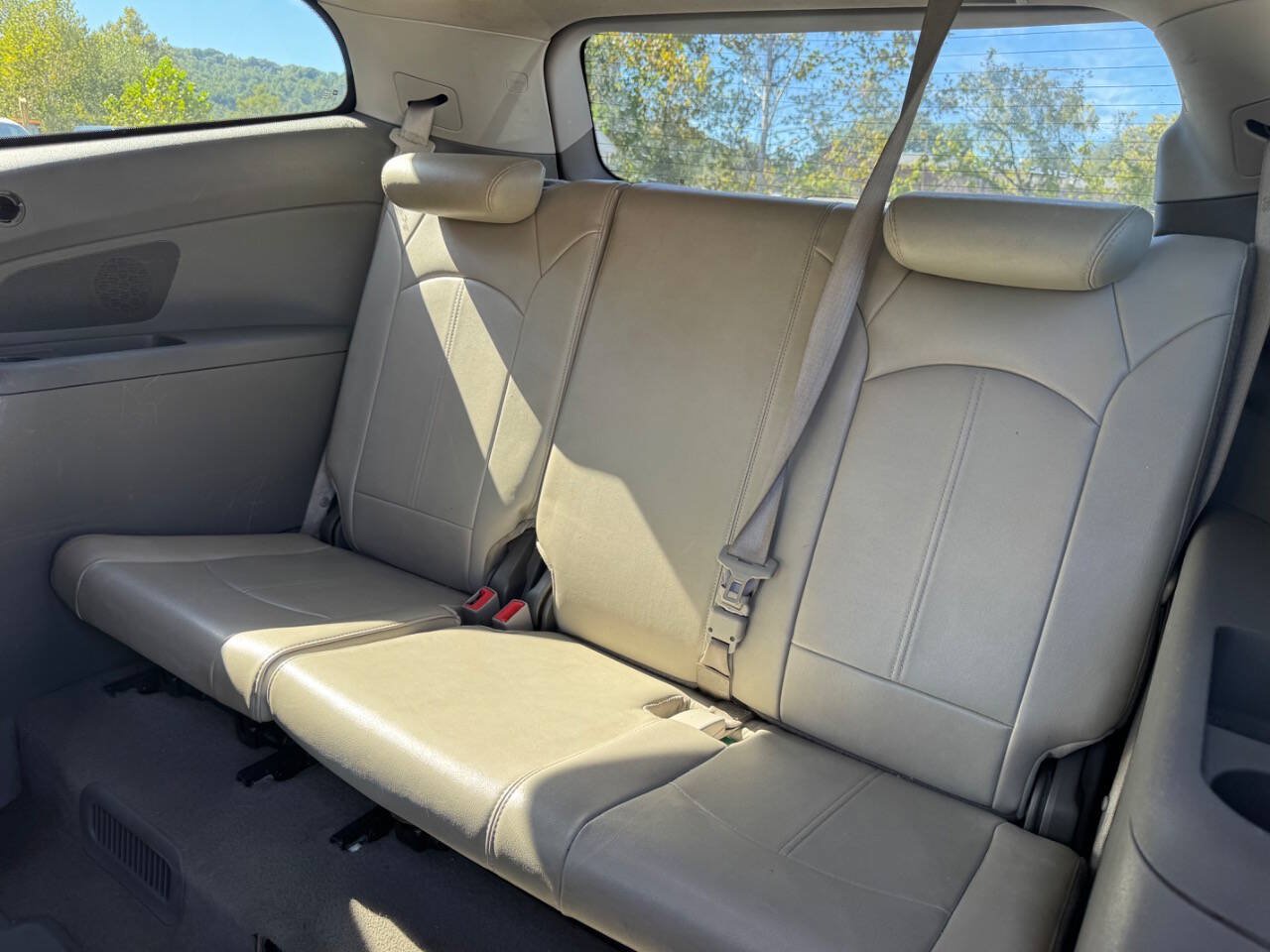 Used 2013 Chevrolet Traverse LT AWD/4WD image 11