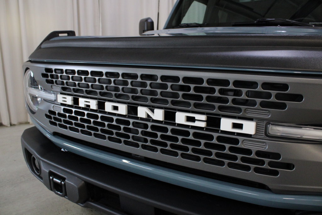 Used 2023 Ford Bronco Badlands AWD/4WD image 32