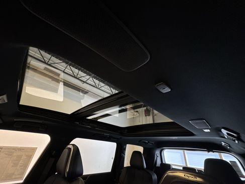 New 2026 INFINITI QX80 4WD w/ Sport Exterior Package image 22