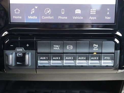 New 2026 RAM 3500 Big Horn image 19