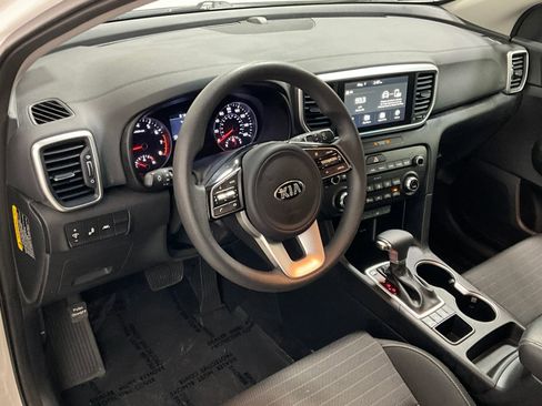 Used 2022 Kia Sportage LX w/ LX AWD Value Edition Package image 14