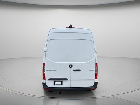 Certified 2024 Mercedes-Benz Sprinter 2500 image 4