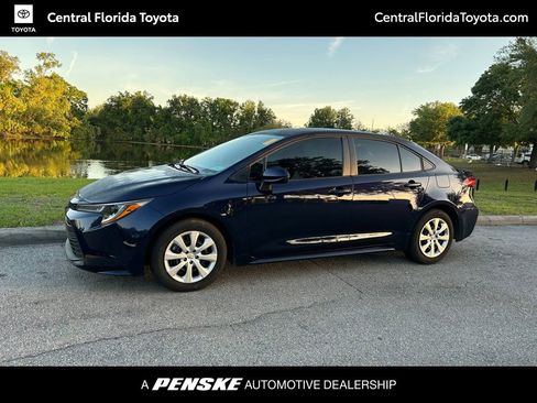 Certified 2024 Toyota Corolla LE image 1