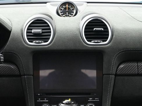 Used 2023 Porsche 718 Cayman GT4 RS image 9