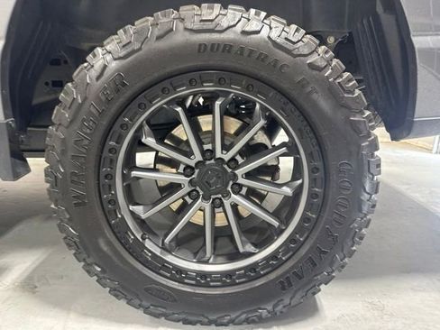 Used 2023 Ford F150 Lariat w/ Equipment Group 502A High AWD/4WD image 10