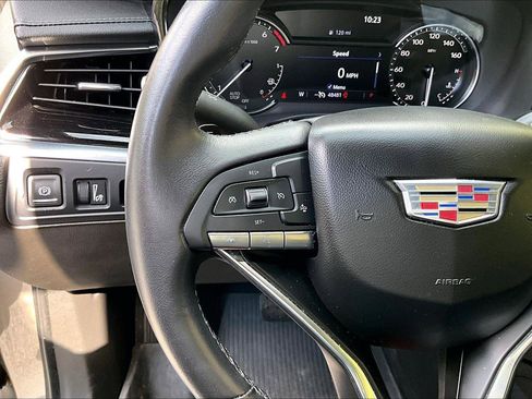 Used 2023 Cadillac XT6 Luxury FWD image 19