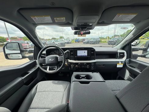 New 2026 Ford F250 XL w/ STX Appearance Package AWD/4WD image 18