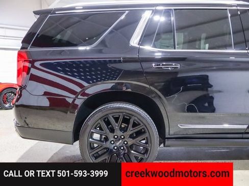 Used 2025 GMC Yukon Denali Ultimate AWD/4WD image 34