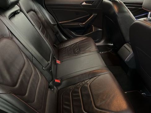 Used 2022 Volkswagen Jetta GLI Autobahn FWD image 30