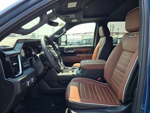 New 2026 GMC Sierra 2500 Denali Ultimate AWD/4WD image 22