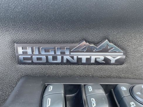 Used 2023 Chevrolet Silverado 1500 High Country w/ High Country Premium Package AWD/4WD image 17