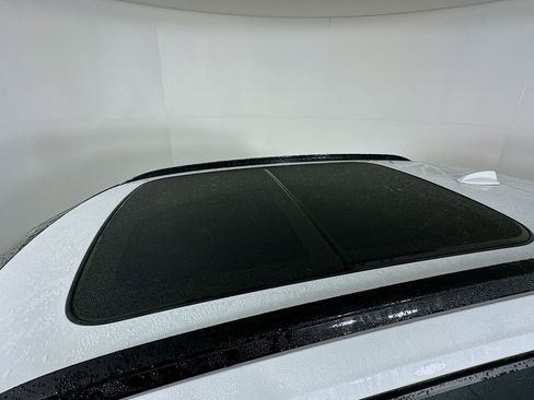 Used 2023 Volvo XC40 B5 Plus w/ Driver Assist Package image 30