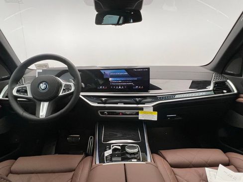 New 2026 BMW X5 xDrive50e AWD/4WD image 10