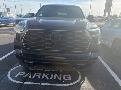 Used 2023 Toyota Sequoia Platinum AWD/4WD image 2