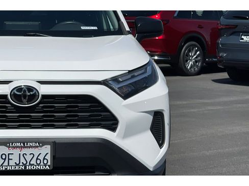 Used 2023 Toyota RAV4 LE image 19