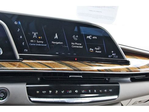 Used 2023 Cadillac Escalade Sport Platinum image 21