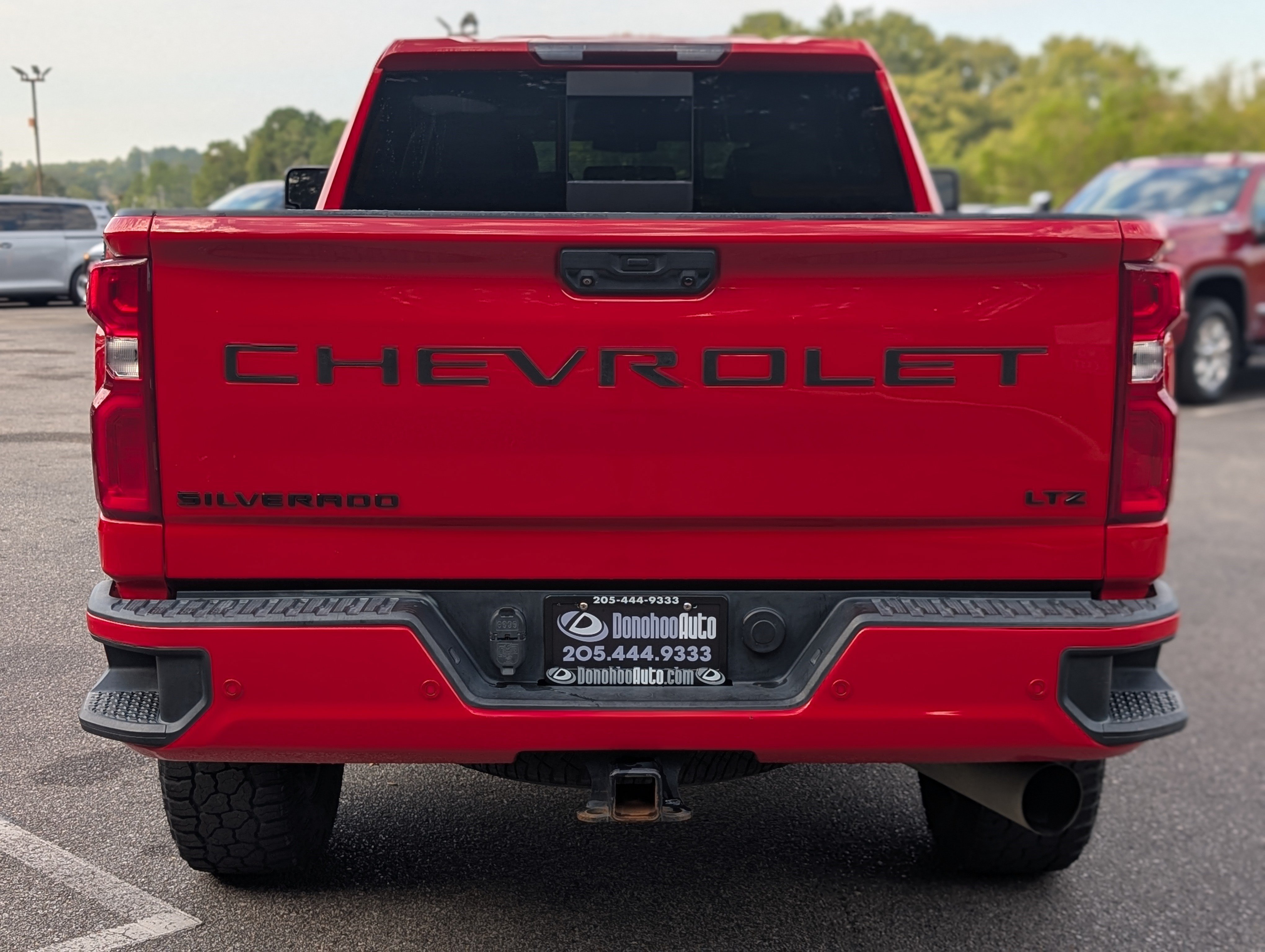 Used 2022 Chevrolet Silverado 2500 LTZ w/ LTZ Plus Package AWD/4WD image 8