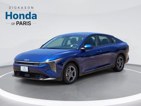 Used 2025 Kia K4 FWD image 1