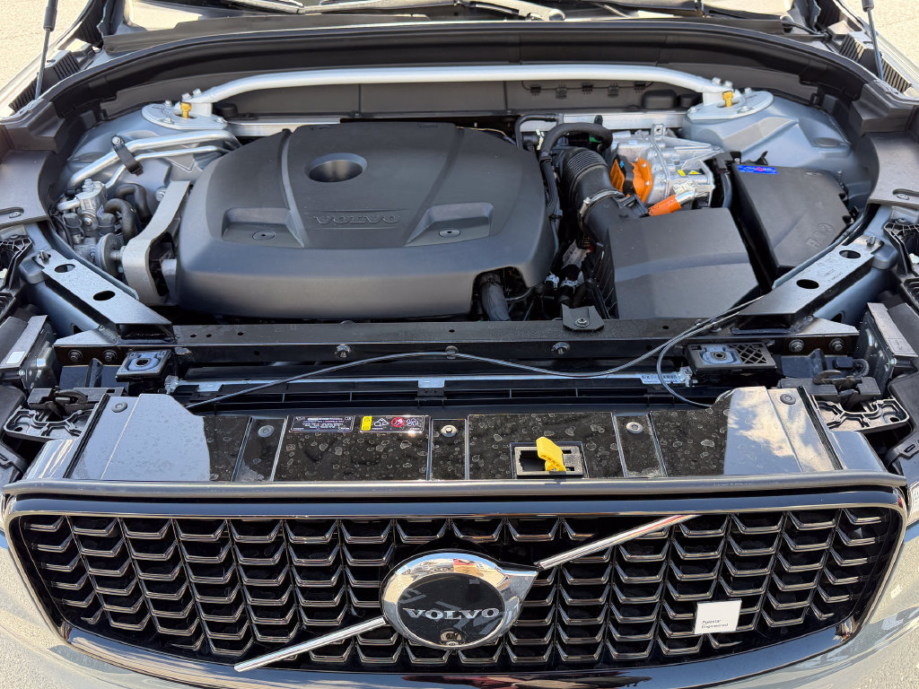 Certified 2024 Volvo XC60 T8 Polestar AWD/4WD image 43
