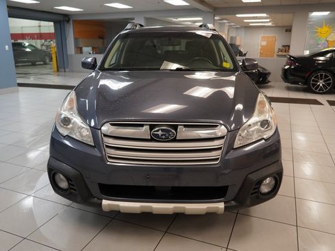 Used 2014 Subaru Outback 2.5i Limited w/ Moonroof Package image 15
