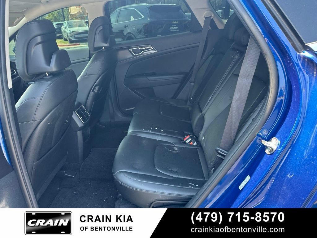 Certified 2025 Kia Sportage EX FWD image 28