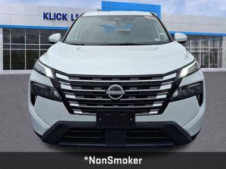 Used 2025 Nissan Rogue SV video 2