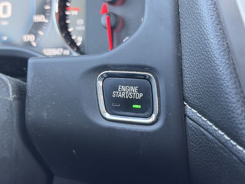 Used 2019 GMC Acadia Denali w/ Technology Package AWD/4WD image 29
