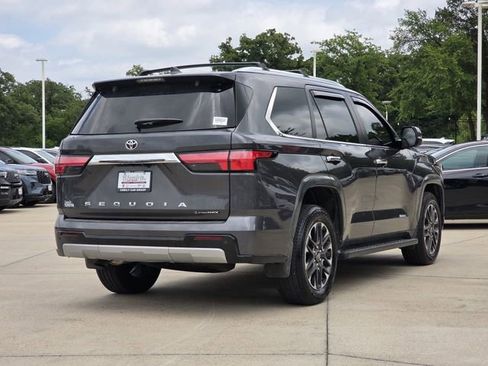 Used 2025 Toyota Sequoia Limited AWD/4WD image 4