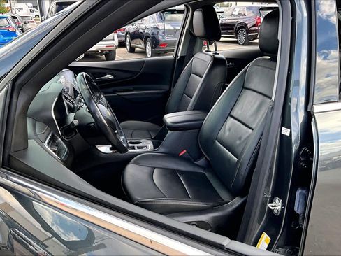 Used 2019 Chevrolet Equinox Premier image 8