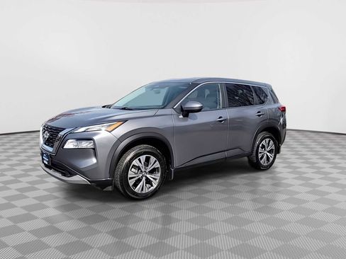 Used 2023 Nissan Rogue SV image 4