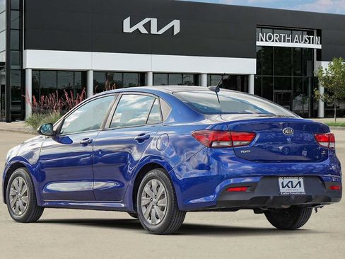 Used 2019 Kia Rio S image 5