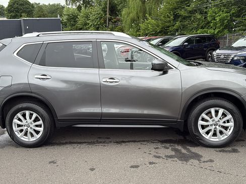 Used 2020 Nissan Rogue SV AWD/4WD image 27