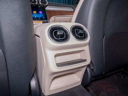 Certified 2026 Mercedes-Benz GLC 300 image 21