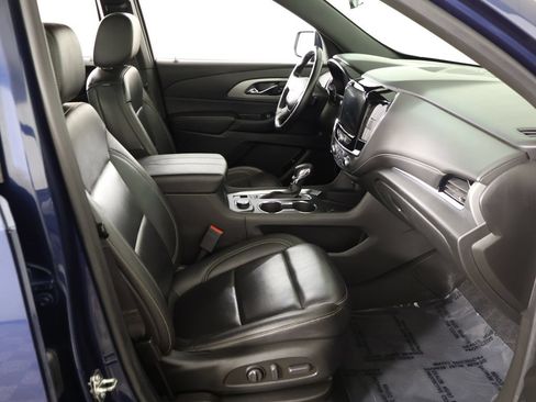 Used 2023 Chevrolet Traverse LT AWD/4WD image 33
