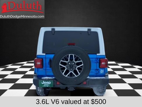 New 2026 Jeep Wrangler Unlimited Sahara w/ Whitecap Package AWD/4WD image 5