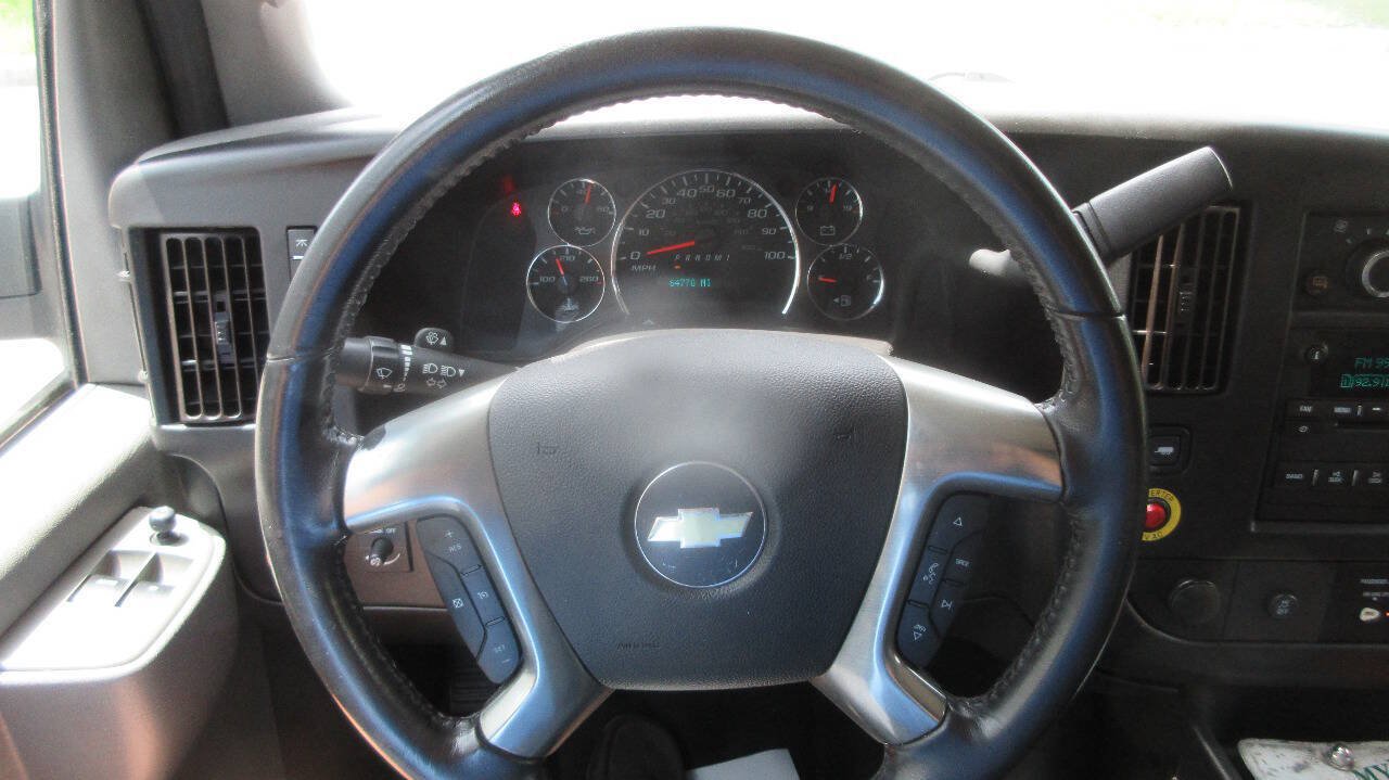 Used 2019 Chevrolet Express 2500 w/ Driver Convenience Package RWD image 16