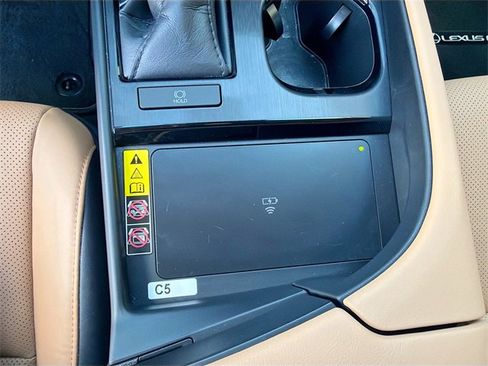 Used 2025 Lexus ES 350 w/ Premium Package image 30