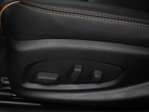 Used 2018 Chevrolet Impala Premier FWD image 22