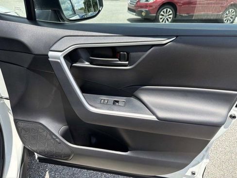 Used 2023 Toyota RAV4 LE FWD image 14