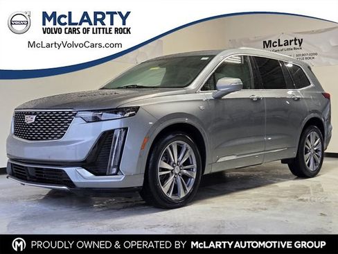 Used 2024 Cadillac XT6 Premium Luxury w/ Technology Package FWD image 1