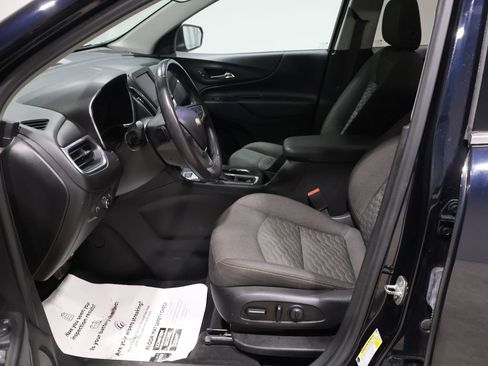 Used 2020 Chevrolet Equinox LT image 11