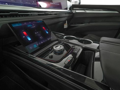 Used 2026 Cadillac Escalade Sport w/ Touring Package AWD/4WD image 26