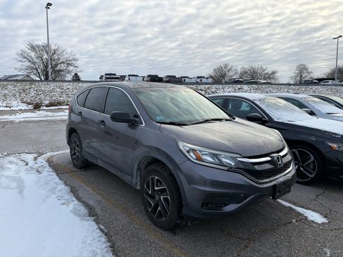 Used 2016 Honda CR-V SE image 3