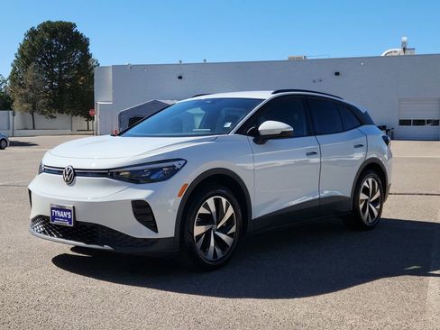 Certified 2024 Volkswagen ID.4 Standard image 6