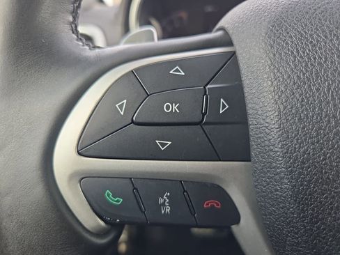 Used 2016 Jeep Grand Cherokee High Altitude image 24