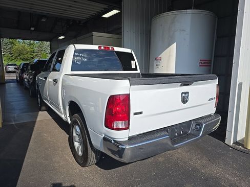 Used 2023 RAM 1500 Classic SLT w/ Electronics Group AWD/4WD image 3