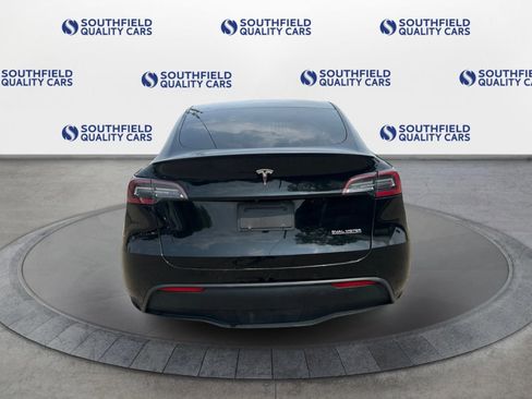 Used 2020 Tesla Model Y Performance image 5