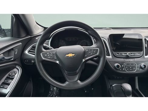 Used 2024 Chevrolet Malibu LT FWD image 7