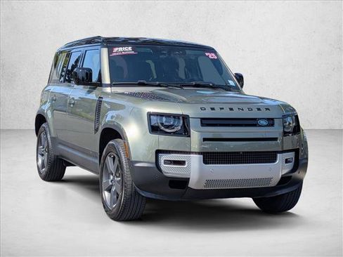 Used 2025 Land Rover Defender 110 S AWD/4WD image 3